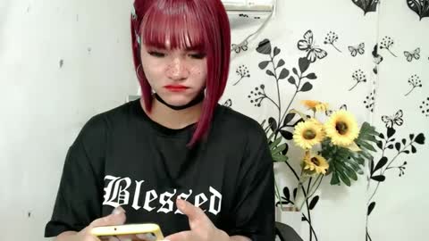 Snapshot of queen_elicktra chatting on December 2024 08:10:02 PM JOY online show from December 2024 08:10:02 PM