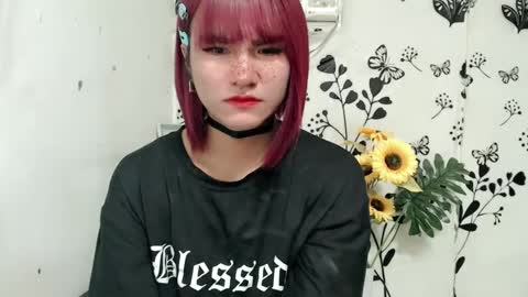 Snapshot of queen_elicktra chatting on December 2024 08:04:02 PM JOY online show from December 2024 08:04:02 PM