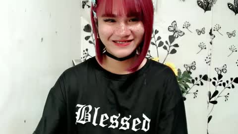 Snapshot of queen_elicktra chatting on January 2025 06:53:02 AM JOY online show from January 2025 06:53:02 AM