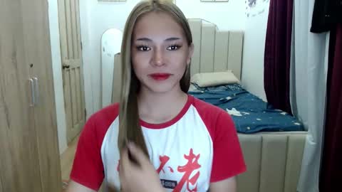 Snapshot of queen_heart0 chatting on May 2026 12:38:01 AM shawny online show from May 2026 12:38:01 AM