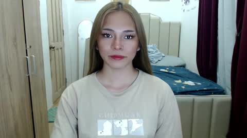 Snapshot of queen_heart0 chatting on May 2026 12:18:02 AM shawny online show from May 2026 12:18:02 AM