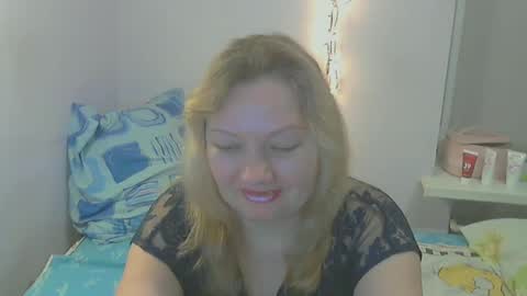 Snapshot of queen_jane8 chatting on December 2024 07:45:02 PM queen_jane8 online show from December 2024 07:45:02 PM