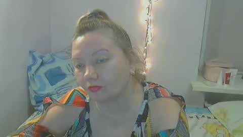 Snapshot of queen_jane8 chatting on December 2024 03:08:01 PM queen_jane8 online show from December 2024 03:08:01 PM