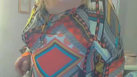 Snapshot of queen_jane8 chatting on December 2024 10:03:01 PM queen_jane8 online show from December 2024 10:03:01 PM