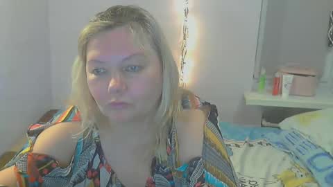 Snapshot of queen_jane8 chatting on March 2025 04:24:02 PM queen_jane8 online show from March 2025 04:24:02 PM