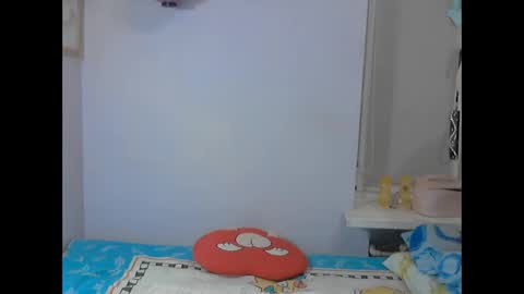 queen_jane8 online show from October 2025 05:25:02 PM