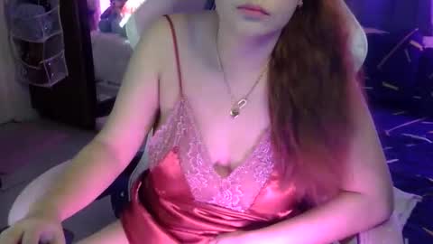 QueenHennessy online show from October 2025 04:06:02 PM