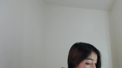 Snapshot of queen_leix chatting on December 2024 02:48:02 PM Leix online show from December 2024 02:48:02 PM