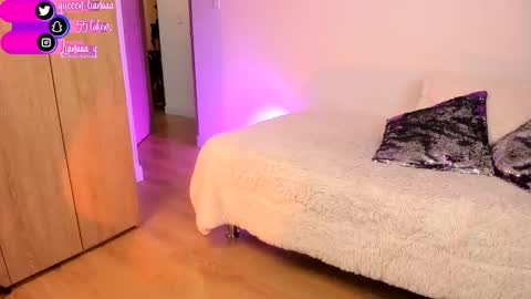 Liana  online show from December 2024 07:33:02 AM