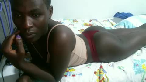 Queen online show from January 2025 03:36:02 AM