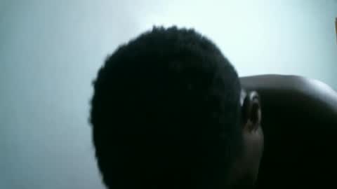 Queen online show from October 2025 09:23:02 PM