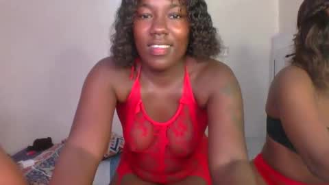 queen_mira online show from September 2025 06:32:02 PM