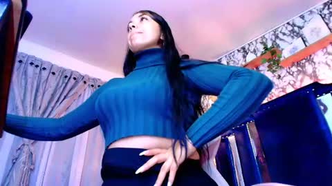 Snapshot of queen_nyxx chatting on June 2026 02:22:01 AM QueenNyx online show from June 2026 02:22:01 AM