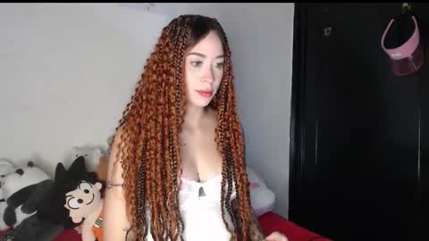 Snapshot of queen_of_m111lk chatting on October 2025 01:19:01 AM queen_of_m111lk online show from October 2025 01:19:01 AM