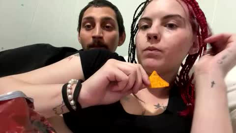 queenandkingcray online show from April 2026 05:18:01 PM