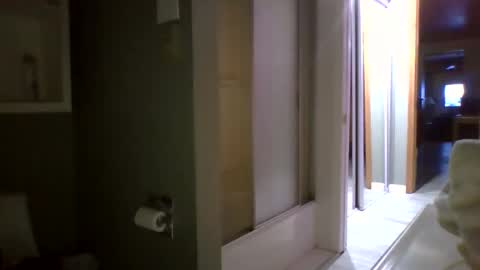 queenbee6269 online show from December 2024 02:20:02 AM