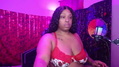 Queen Cherise Roze online show from February 2026 04:25:01 PM