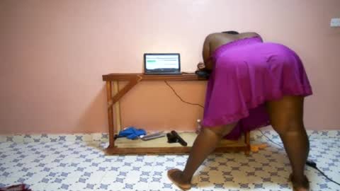 Nina online show from March 2025 05:31:02 AM