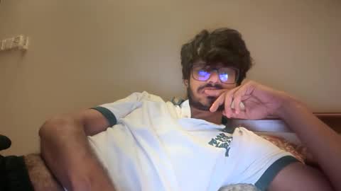 queenman007 online show from April 2026 02:54:01 PM