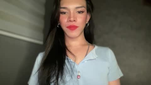 QUEEN online show from March 2026 07:09:01 PM