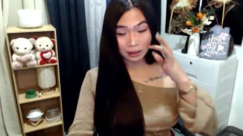 Mikka online show from April 2026 08:20:01 PM