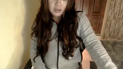 Snapshot of queenofdominant chatting on January 2025 02:51:01 PM kesh online show from January 2025 02:51:01 PM