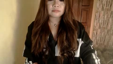 Snapshot of queenofdominant chatting on January 2025 10:54:01 PM kesh online show from January 2025 10:54:01 PM