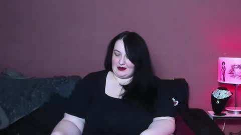 Snapshot of queenofhaze chatting on March 2025 01:00:02 AM you may simply address Me with Your Grace online show from March 2025 01:00:02 AM