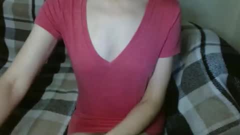 Snapshot of queenoftenderness chatting on December 2024 05:04:02 PM queenoftenderness online show from December 2024 05:04:02 PM