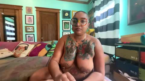 Queen Hilarity online show from March 2026 07:57:02 PM