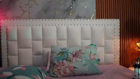 quickhookupp online show from June 2026 02:43:02 AM