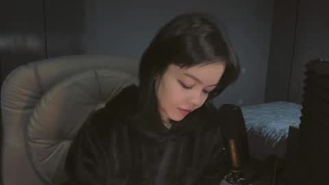 quietluxury online show from February 2026 01:39:02 PM