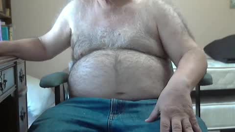 Snapshot of quietnshy2 chatting on October 2025 05:30:02 PM quietnshy2 online show from October 2025 05:30:02 PM