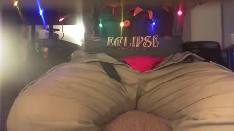 Snapshot of qwerty__pop chatting on December 2024 12:46:02 AM qwerty__pop online show from December 2024 12:46:02 AM