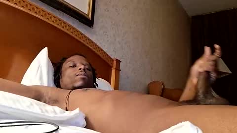 r0mm1354 online show from April 2026 06:51:01 AM