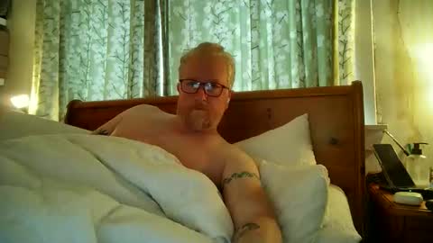 Snapshot of r_o_h_a_n_r_o_o_m chatting on March 2026 09:03:01 AM r_o_h_a_n_r_o_o_m online show from March 2026 09:03:01 AM