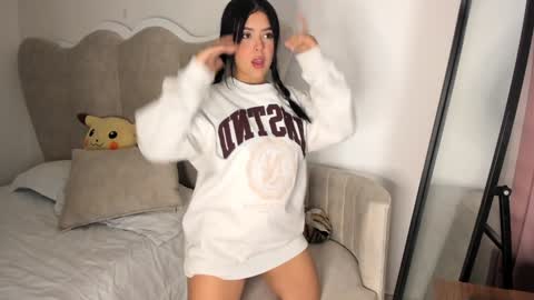 natalia  -  online show from December 2024 04:44:02 AM