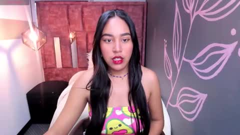Snapshot of rachel__jonees chatting on October 2025 12:05:02 PM Rachel Jonees online show from October 2025 12:05:02 PM