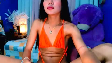 Rachel cummer online show from February 2025 04:45:02 PM