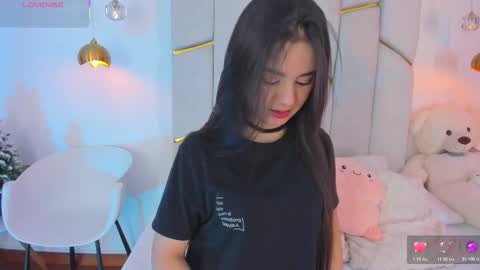 Rachel Ribeiro online show from November 2025 12:27:02 PM