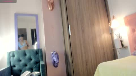 rachel_rivera99 online show from March 2025 11:18:01 AM