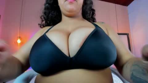 Snapshot of rachell_honey7 chatting on March 2025 04:25:01 PM Rachel online show from March 2025 04:25:01 PM