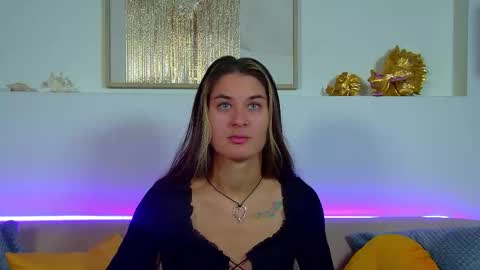 RachellSimpson online show from October 2025 06:17:01 PM