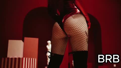  Miko Pleasee help me get 100 likes online show from December 2024 06:59:02 PM