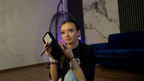 Ann online show from April 2026 04:26:02 AM