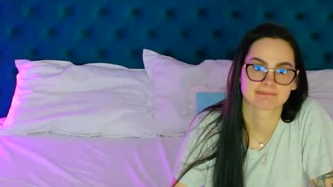 sweet peach online show from February 2026 02:35:01 PM