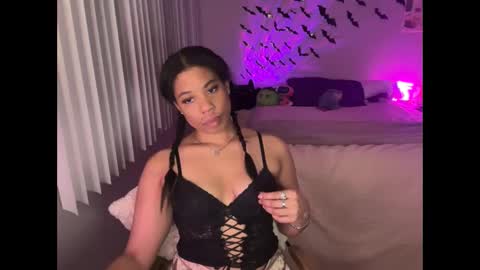 RaeWerks online show from October 2025 01:41:02 AM