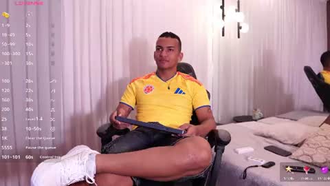 rafa_cruz online show from July 2026 01:06:01 PM