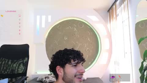 R A F A E L online show from September 2025 08:42:01 PM