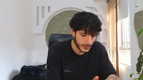 R A F A E L online show from September 2025 08:54:01 PM